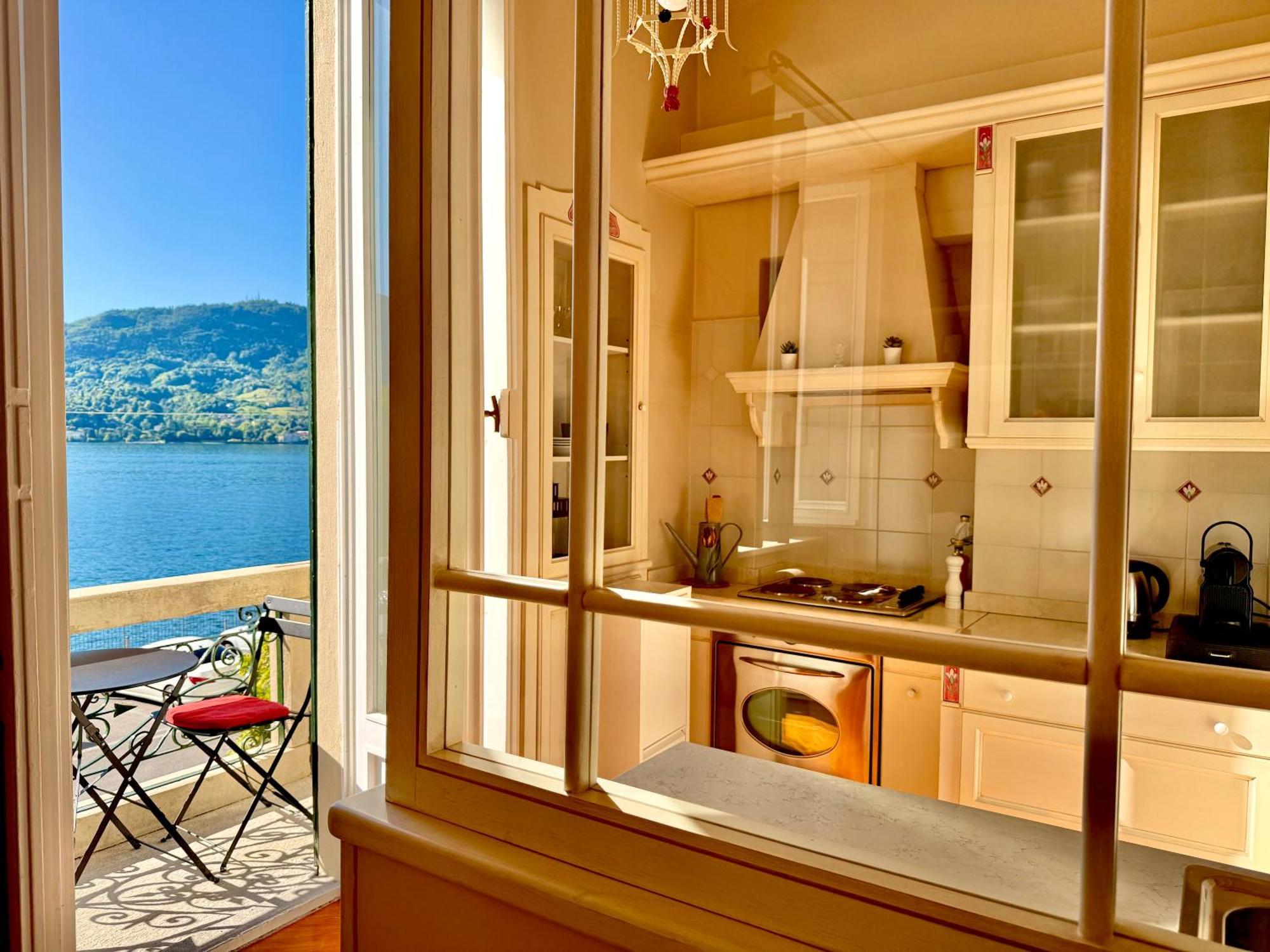 Belle Ile Lake View Suite Cadenabbia Eksteriør bilde